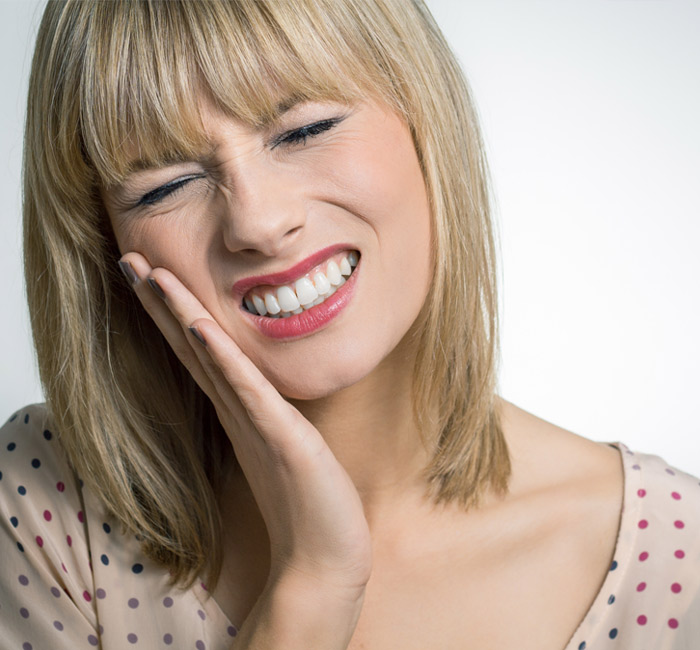 Sensitive-Teeth-img